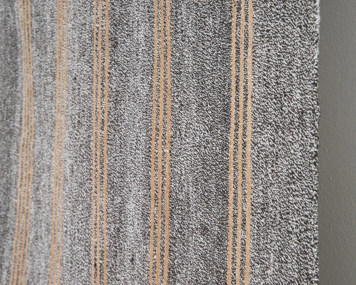 Gray Kilim Rug 6' 4" x 7' 10" | No. VR36048