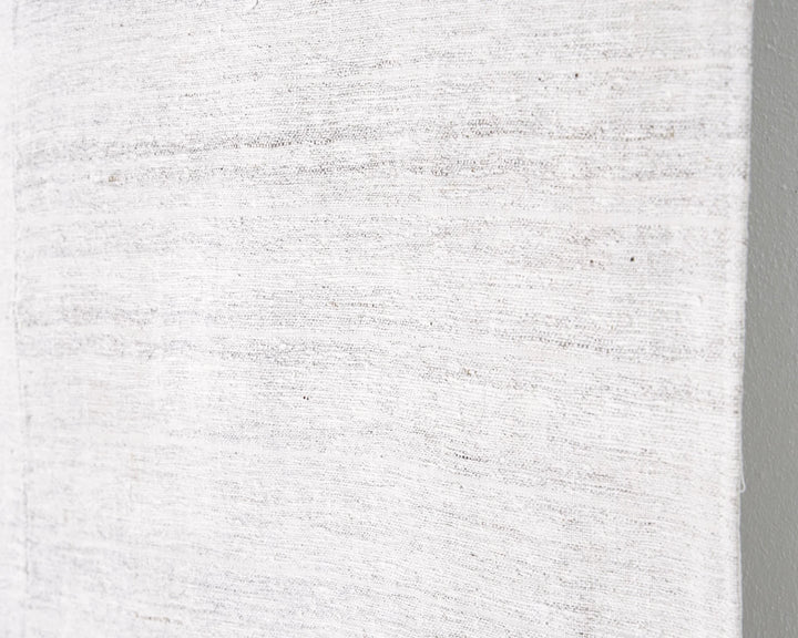 White Kilim Rug 5' 7" x 8' 11" | No. VR36197