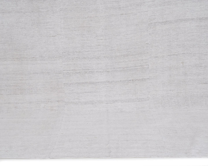 White Kilim Rug 5' 7" x 8' 11" | No. VR36197