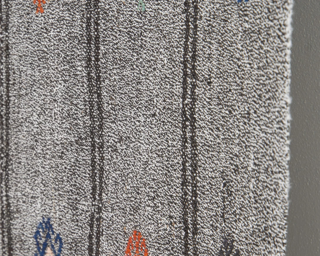 Gray Runner Rug 2' 11" x 16' 5" | No. VR36305