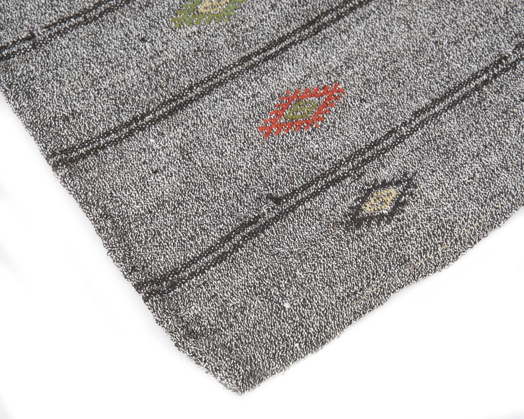 Gray Runner Rug 2' 11" x 16' 5" | No. VR36305