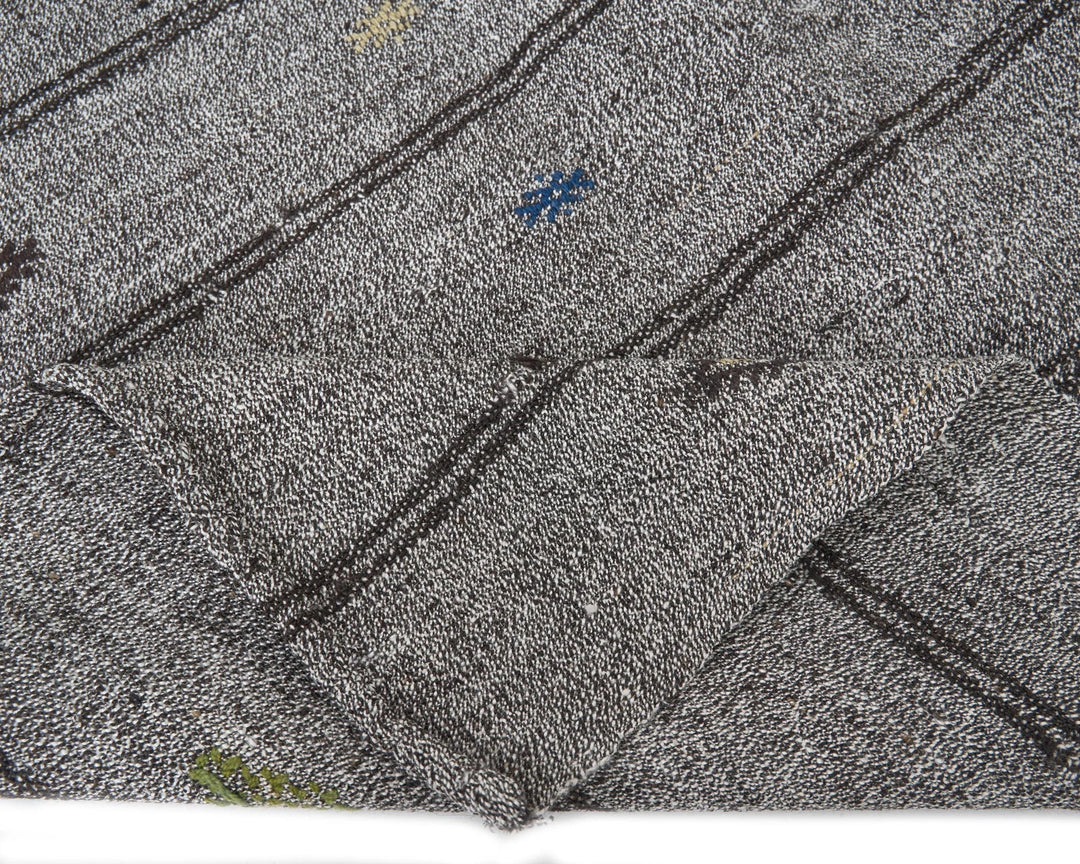 Gray Runner Rug 2' 11" x 16' 5" | No. VR36305