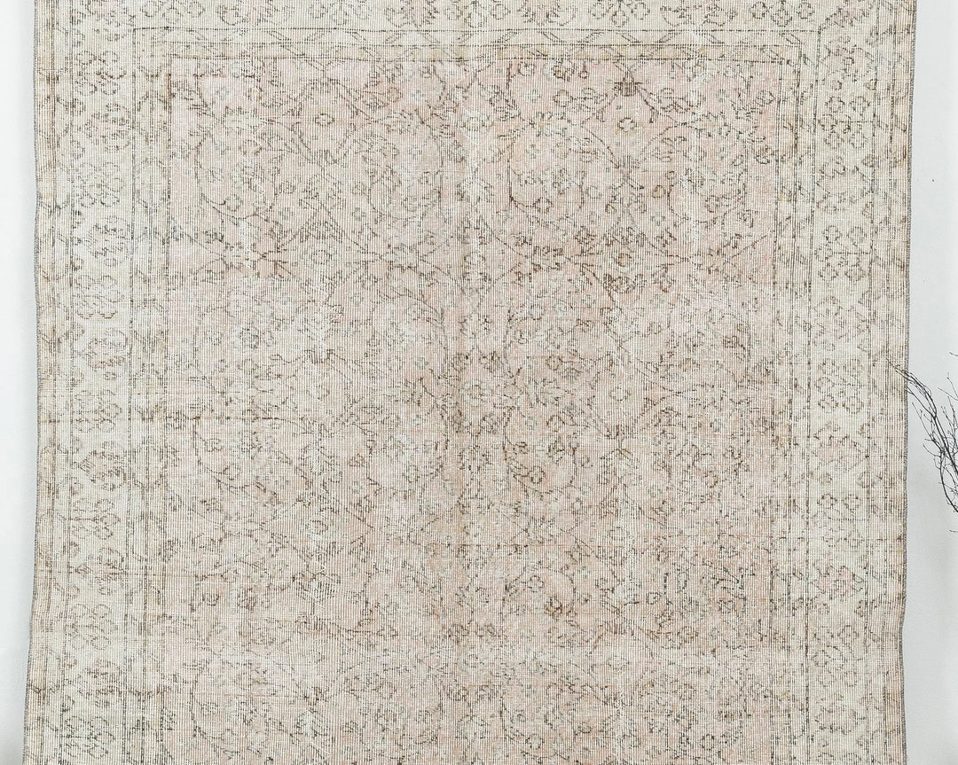 Beige Turkish Oushak Rug 6' 6" x 9' 10" Hand-Knotted | No. VR36503