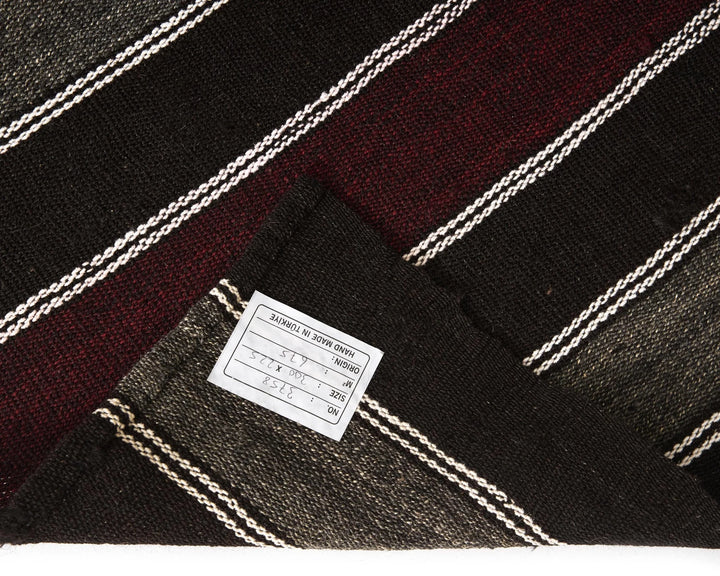 Brown Kilim Rug 7' 5" x 9' 10" | No. VR36591