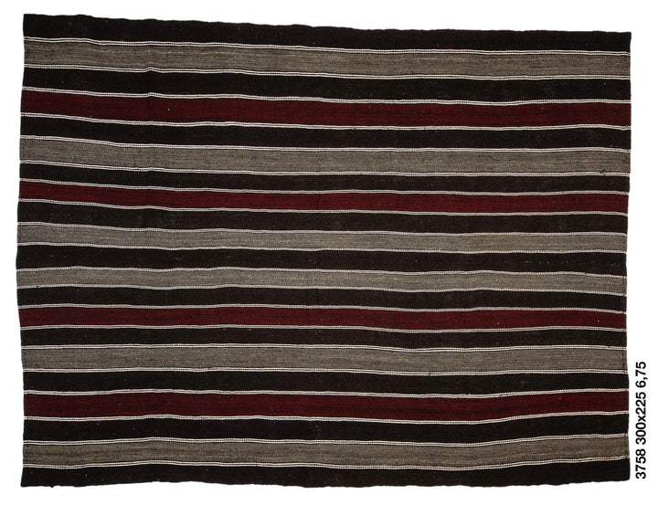 Brown Kilim Rug 7' 5" x 9' 10" | No. VR36591