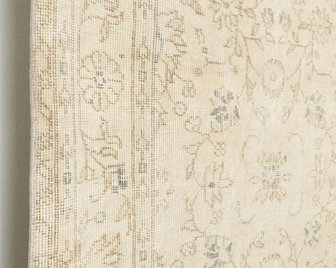 Beige Turkish Oushak Rug 5' 8" x 9' Hand-Knotted | No. VR36818