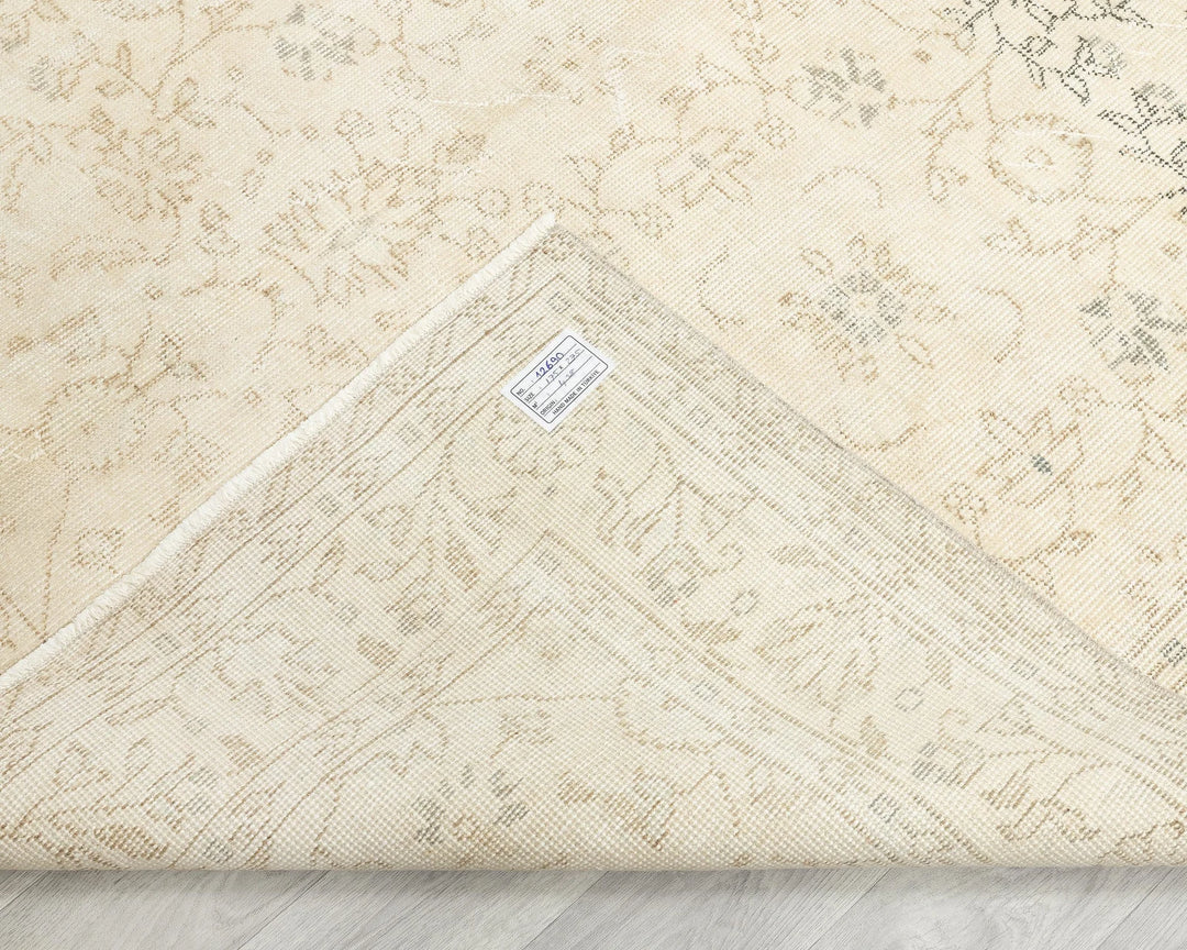 Beige Turkish Oushak Rug 5' 8" x 9' Hand-Knotted | No. VR36818