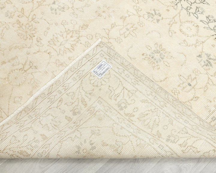 Beige Turkish Oushak Rug 5' 8" x 9' Hand-Knotted | No. VR36818