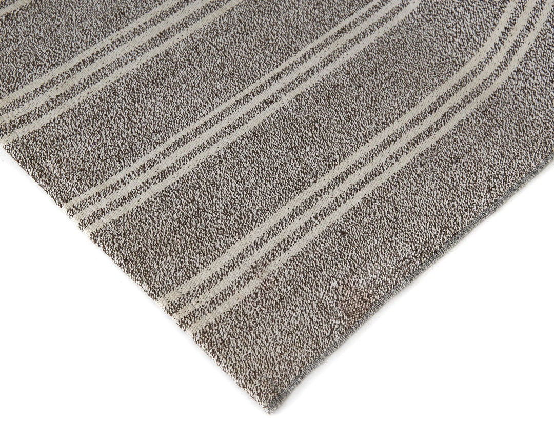 Kilim Rug 5' 7" x 8' | No. VR36875