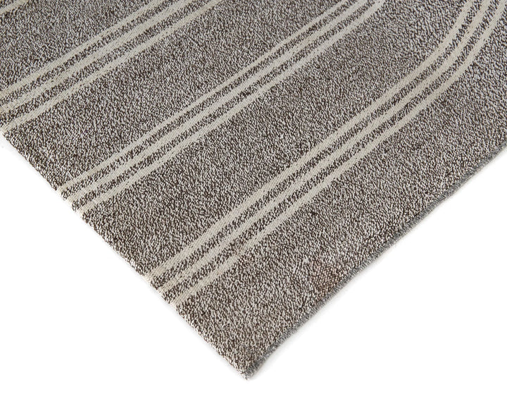 Kilim Rug 5' 7" x 8' | No. VR36875