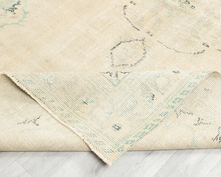 Multicolor Turkish Oushak Rug 5' 4" x 8' 4" Hand-Knotted | No. VR36894