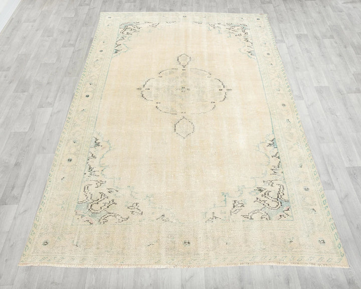 Multicolor Turkish Oushak Rug 5' 4" x 8' 4" Hand-Knotted | No. VR36894