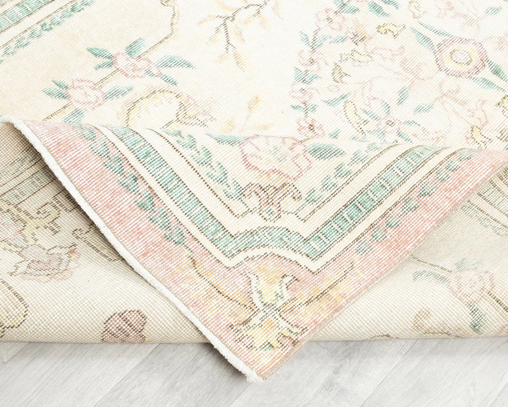 Beige Turkish Oushak Rug 4' 6" x 7' 11" Hand-Knotted | No. VR36921