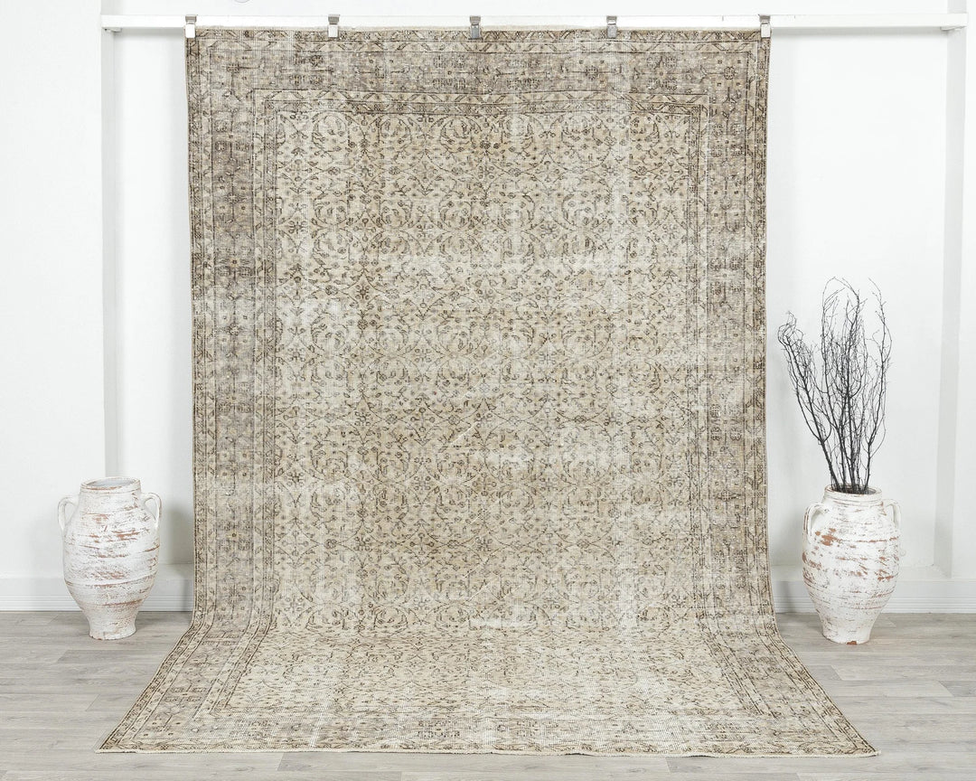 Beige Turkish Oushak Rug 6' 9" x 10' Hand-Knotted | No. VR36939