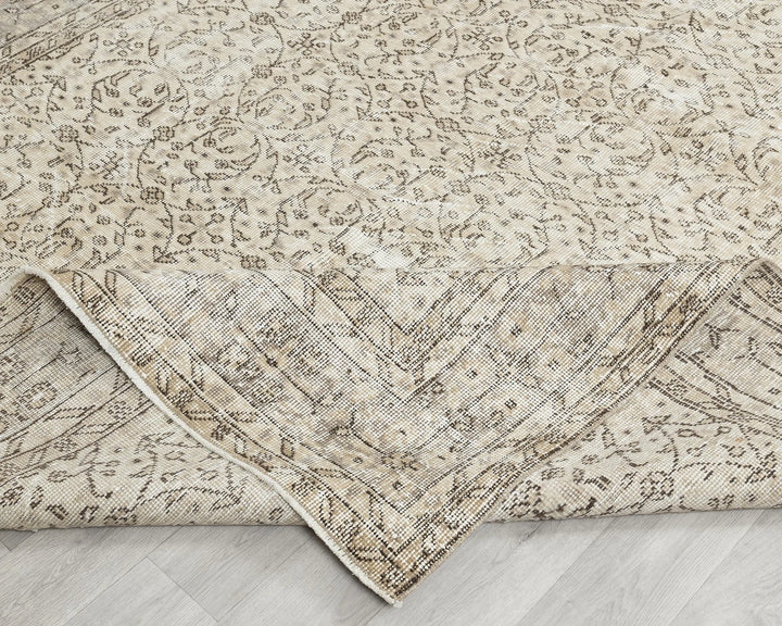 Beige Turkish Oushak Rug 6' 9" x 10' Hand-Knotted | No. VR36939