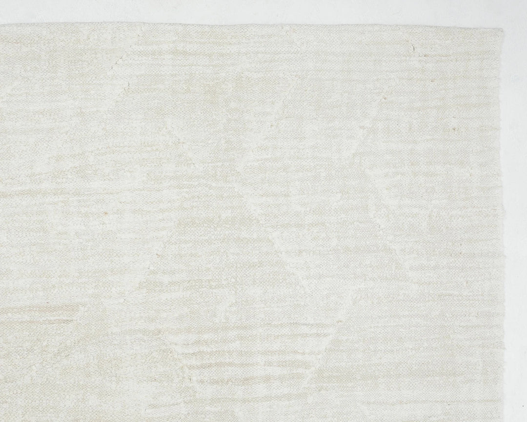 White Turkish Kilim Rug 8' 4" x 10' 11" Flat-Weave | No. VR36973