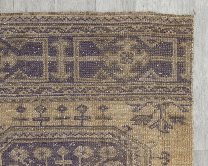 Multicolor Turkish Oushak Rug 2'7" x 11'4" Hand-Knotted pattern