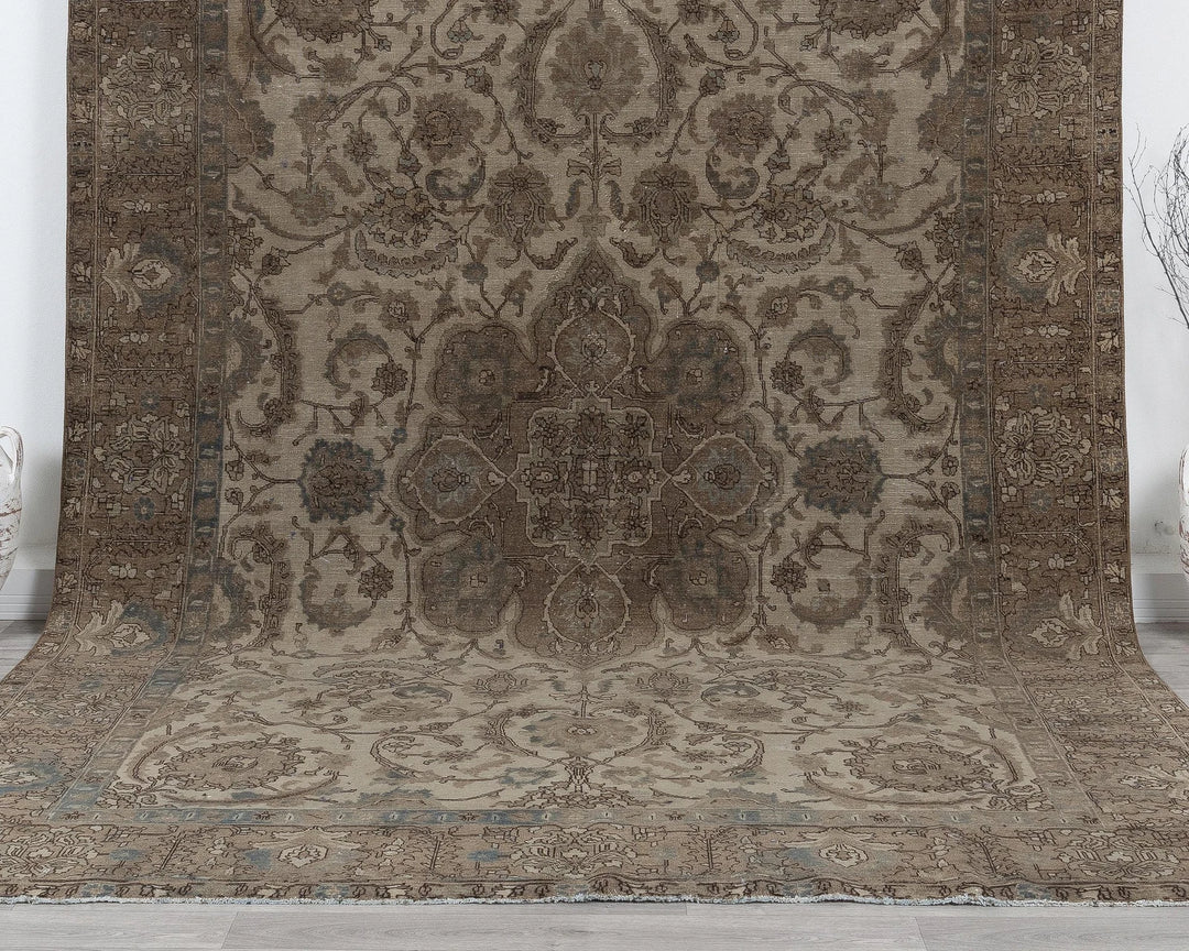 Multicolor Turkish Oushak Rug 8' 1" x 11' 2" Hand-Knotted | No. VR37235