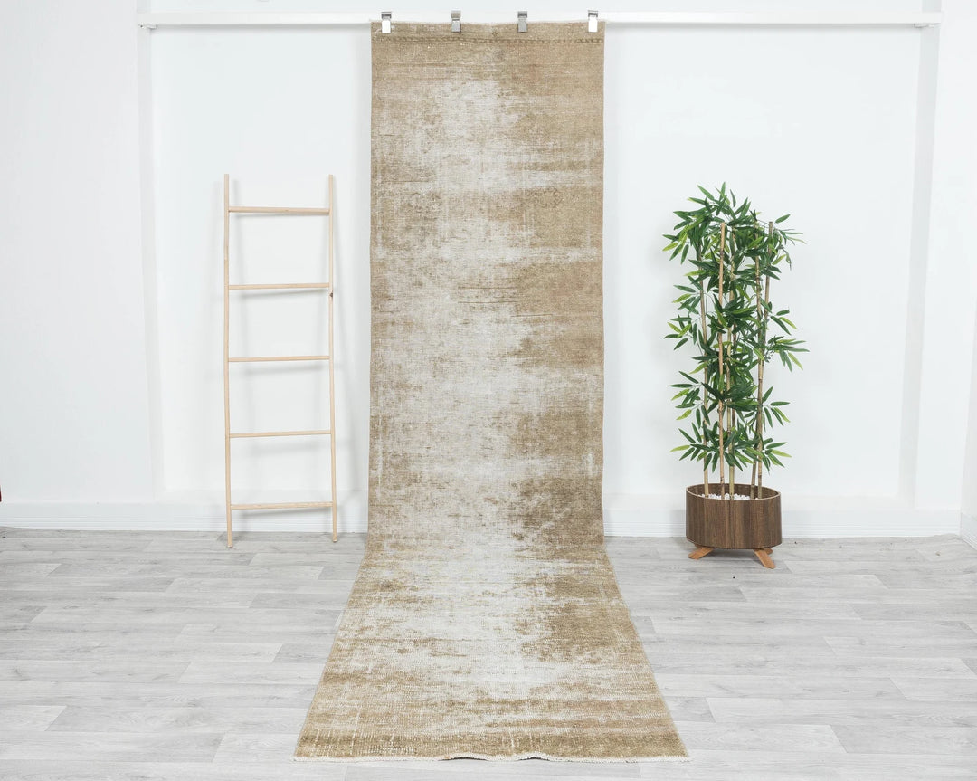 Beige Turkish Oushak Rug 3' x 11' 6" Hand-Knotted | No. VR37291