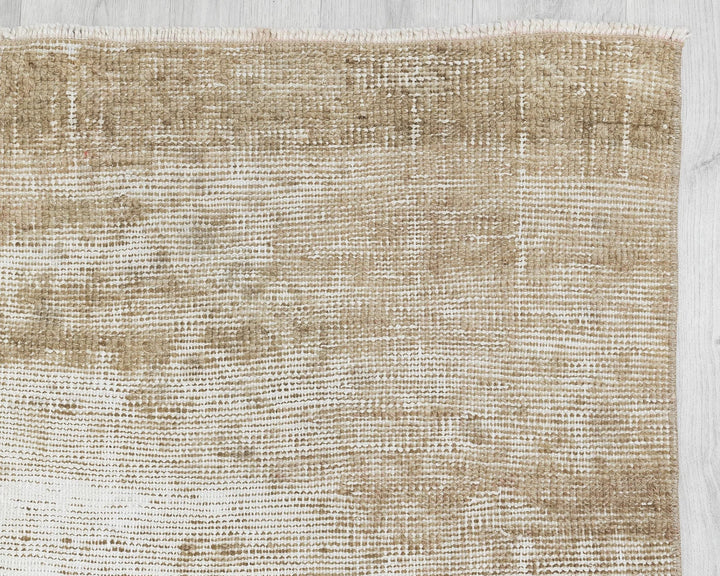 Beige Turkish Oushak Rug 3' x 11' 6" Hand-Knotted | No. VR37291