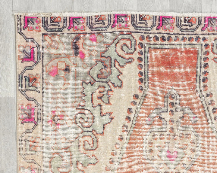 Beige Turkish Oushak Rug 4' 3" x 7' 9" Hand-Knotted | No. VR37450