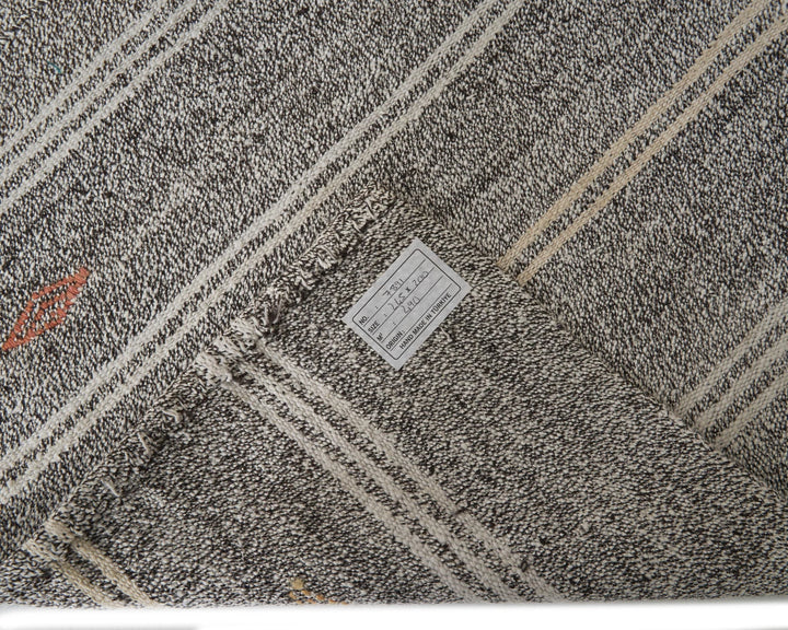 Gray Kilim Rug 7' 1" x 8' 4" | No. VR37535