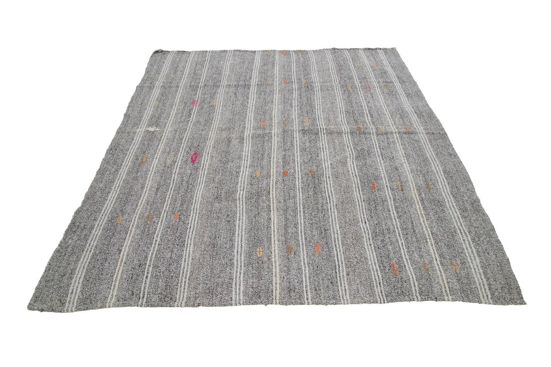 Gray Kilim Rug 7' 1" x 8' 4" | No. VR37535