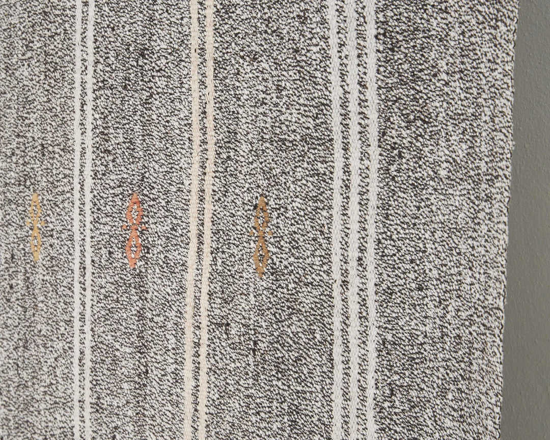 Gray Kilim Rug 7' 1" x 8' 4" | No. VR37535