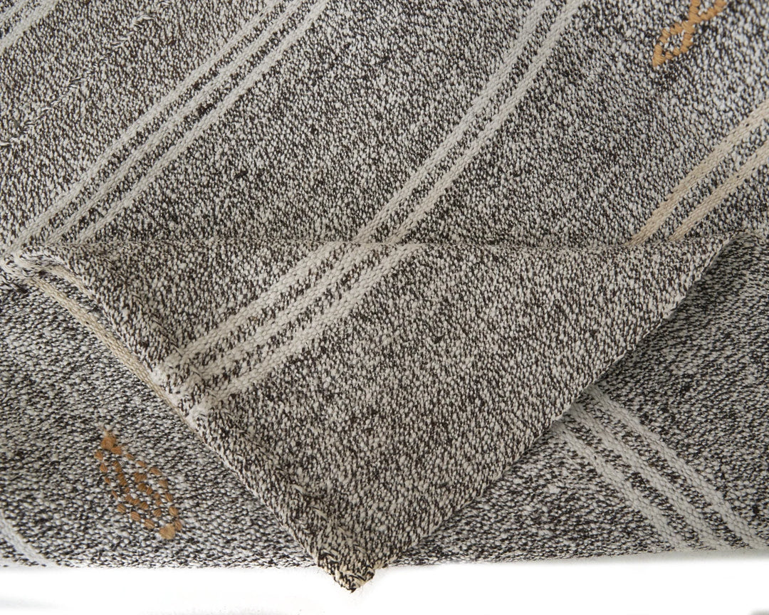 Gray Kilim Rug 7' 1" x 8' 4" | No. VR37535