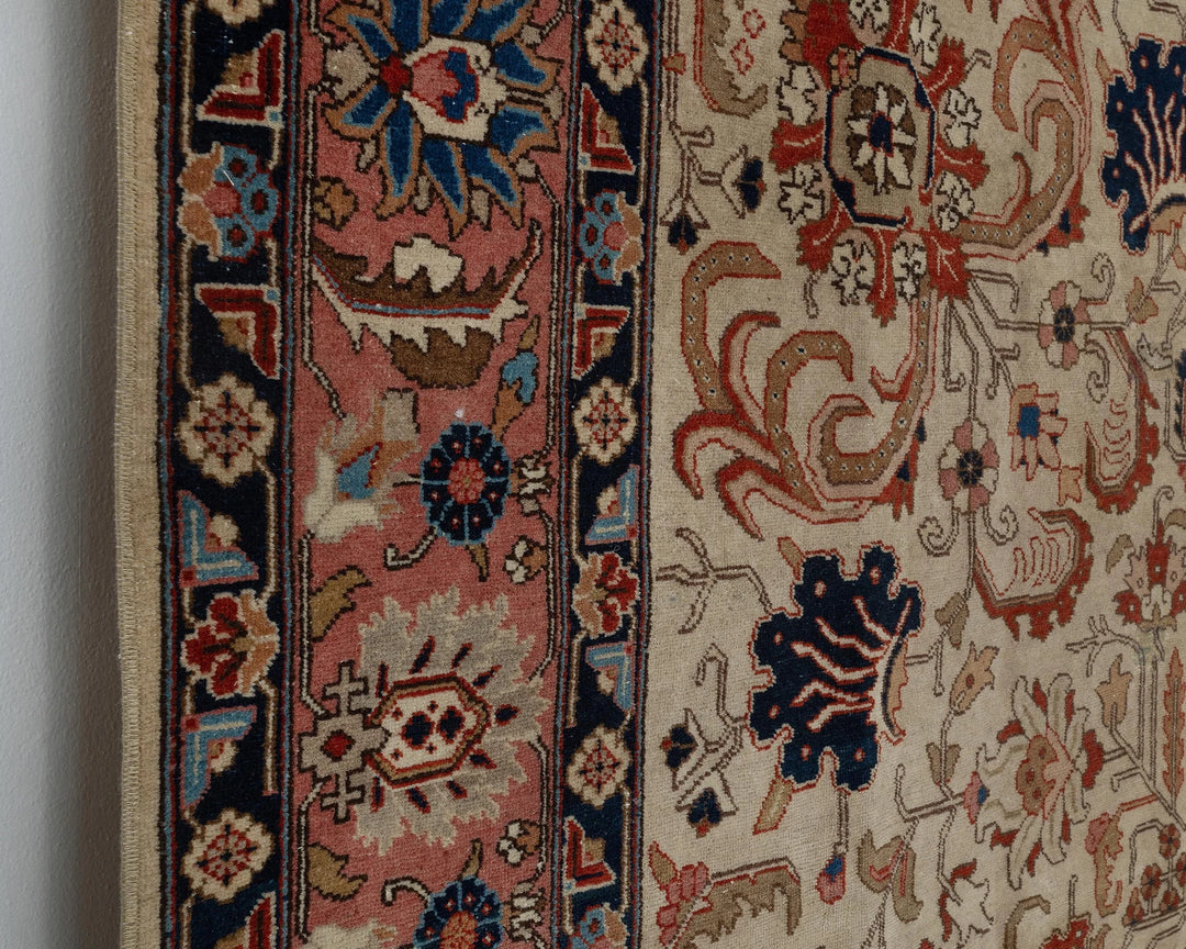 Multicolor Turkish Oushak Rug 8' x 11' Hand-Knotted close-up