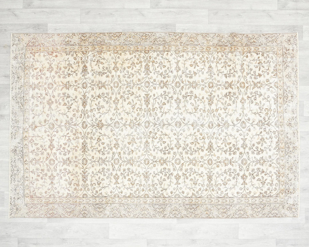 Beige Turkish Oushak Rug 5' x 7' 4" Hand-Knotted reverse