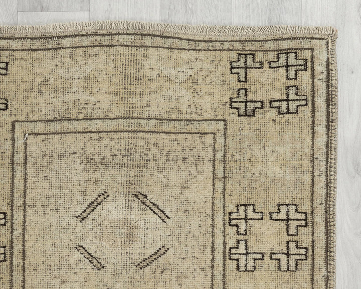 Multicolor Turkish Oushak Rug 2'7" x 9' Hand-Knotted | No. VR37849
