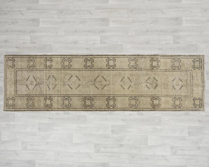 Multicolor Turkish Oushak Rug 2'7" x 9' Hand-Knotted | No. VR37849
