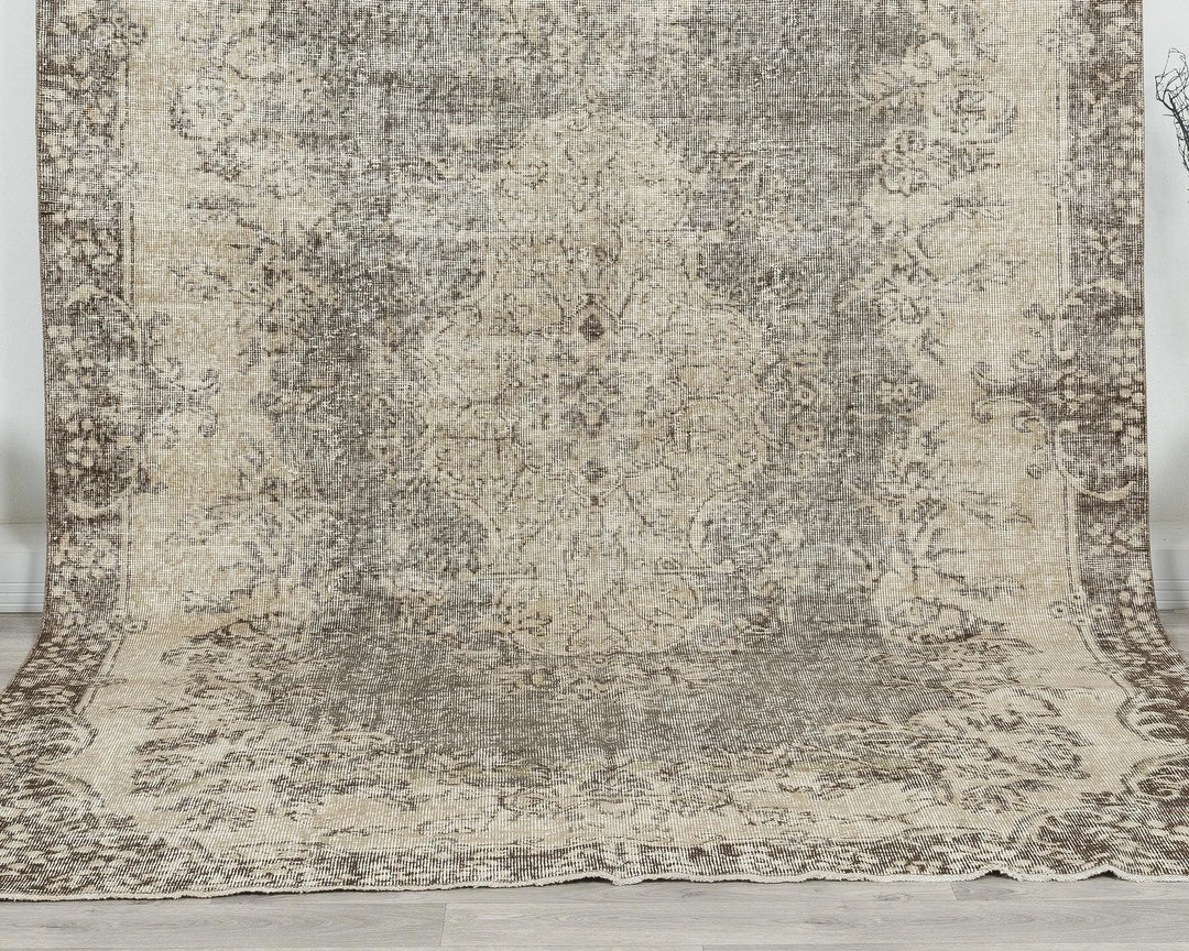 Multicolor Turkish Oushak Rug 6'9" x 10'2" Hand-Knotted | No. VR37941