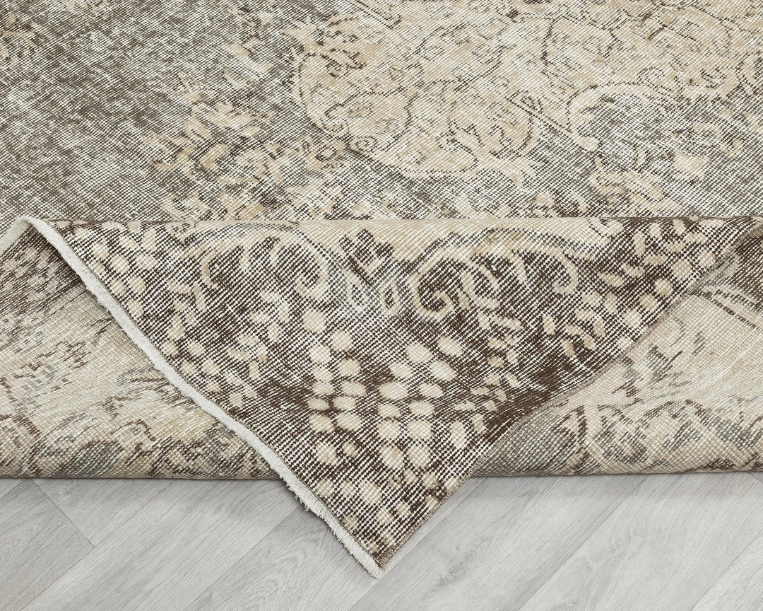 Multicolor Turkish Oushak Rug 6'9" x 10'2" Hand-Knotted | No. VR37941
