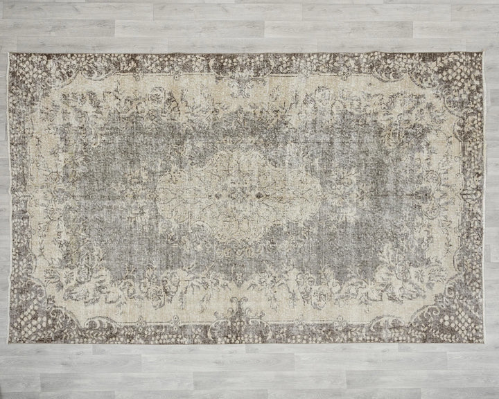 Multicolor Turkish Oushak Rug 6'9" x 10'2" Hand-Knotted | No. VR37941
