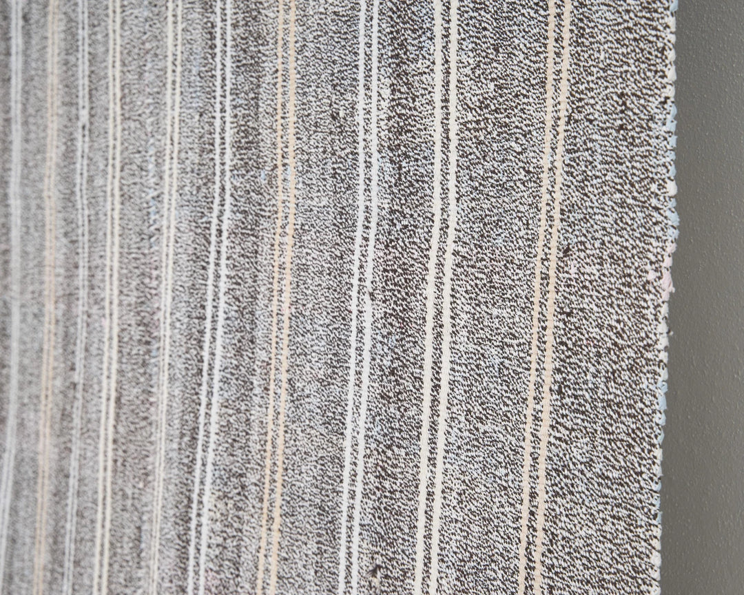 Gray Kilim Rug 4' 7" x 9' 4" | No. VR38029