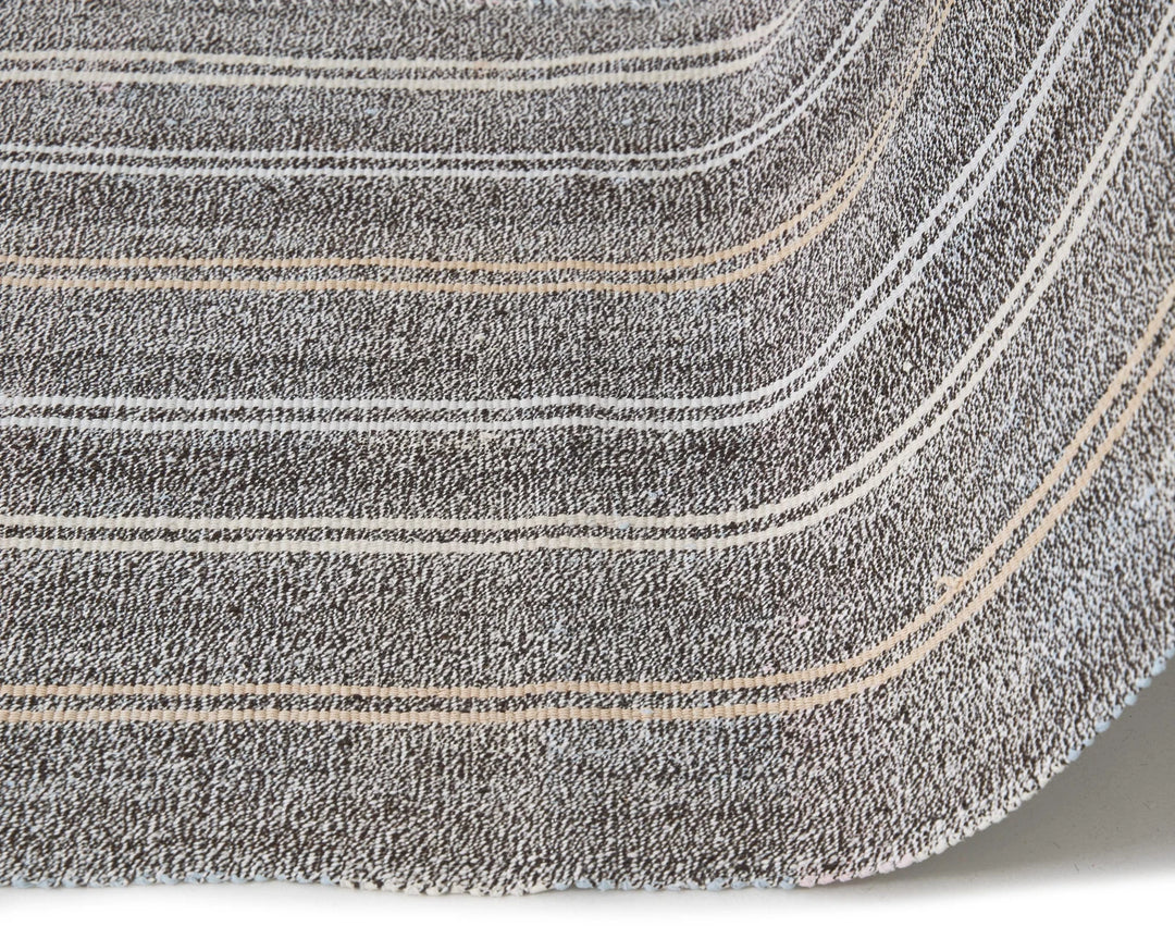 Gray Kilim Rug 4' 7" x 9' 4" | No. VR38029