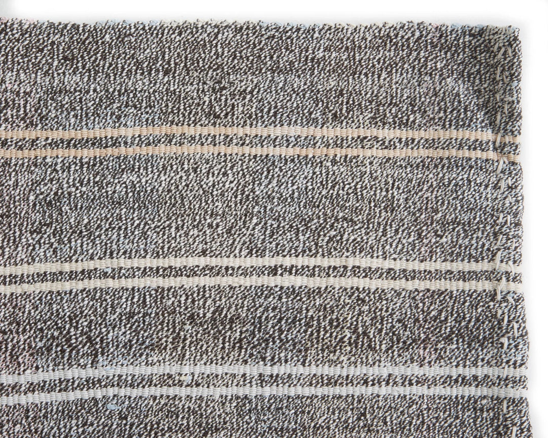 Gray Kilim Rug 4' 7" x 9' 4" | No. VR38029
