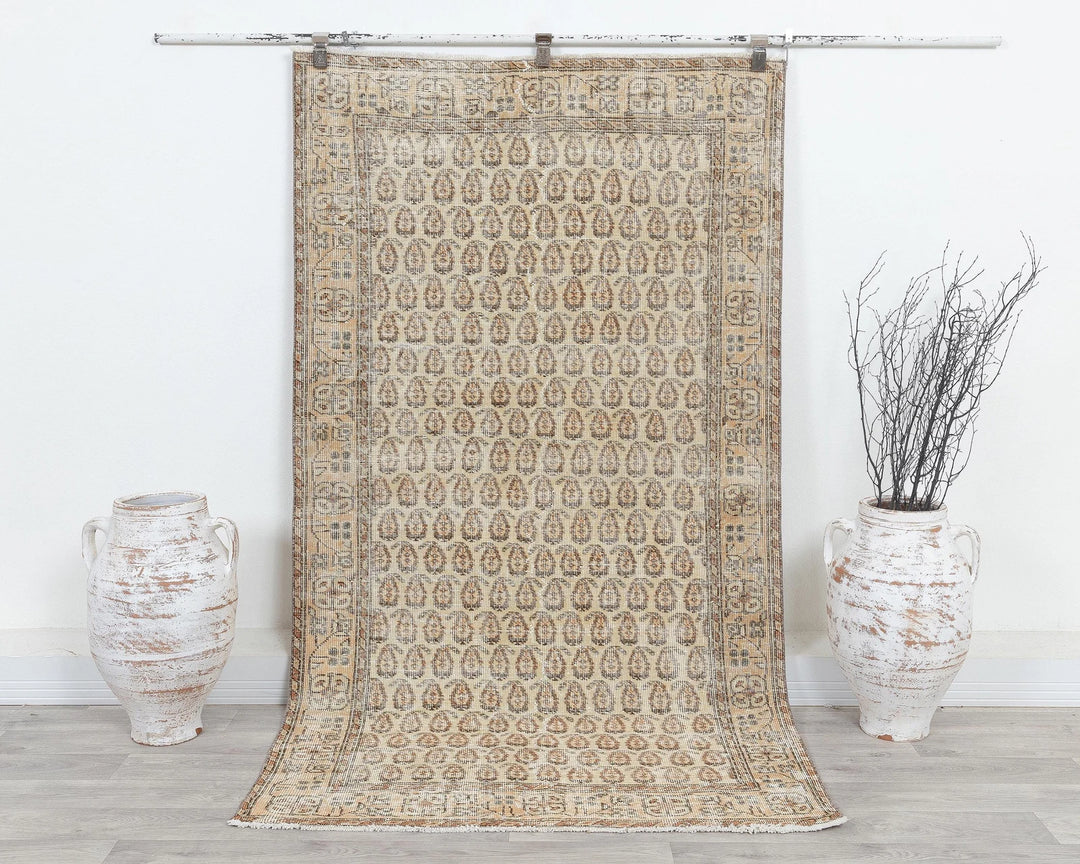 Beige Oushak Rug 3' 9" x 6' 9" | No. VR38507