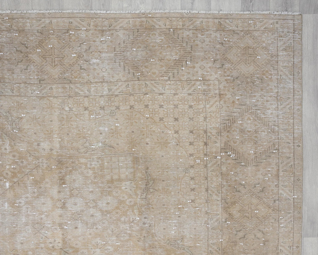 Beige Turkish Oushak Rug 9' x 12' 9" Hand-Knotted pattern