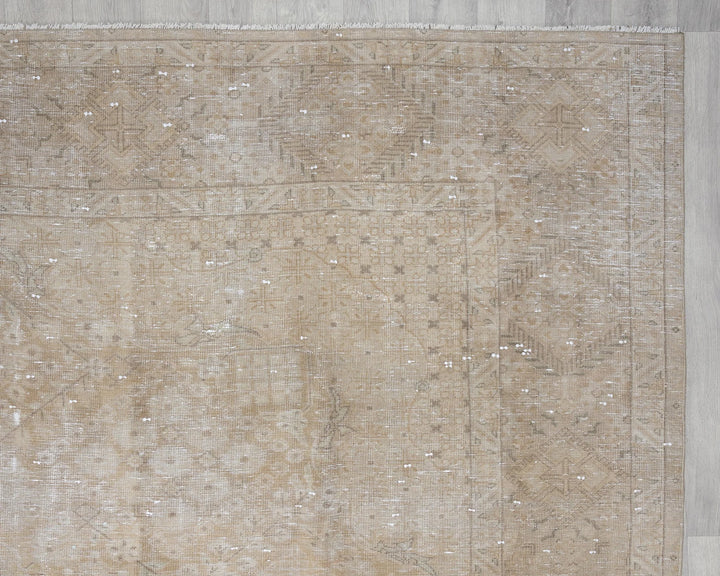Beige Turkish Oushak Rug 9' x 12' 9" Hand-Knotted pattern