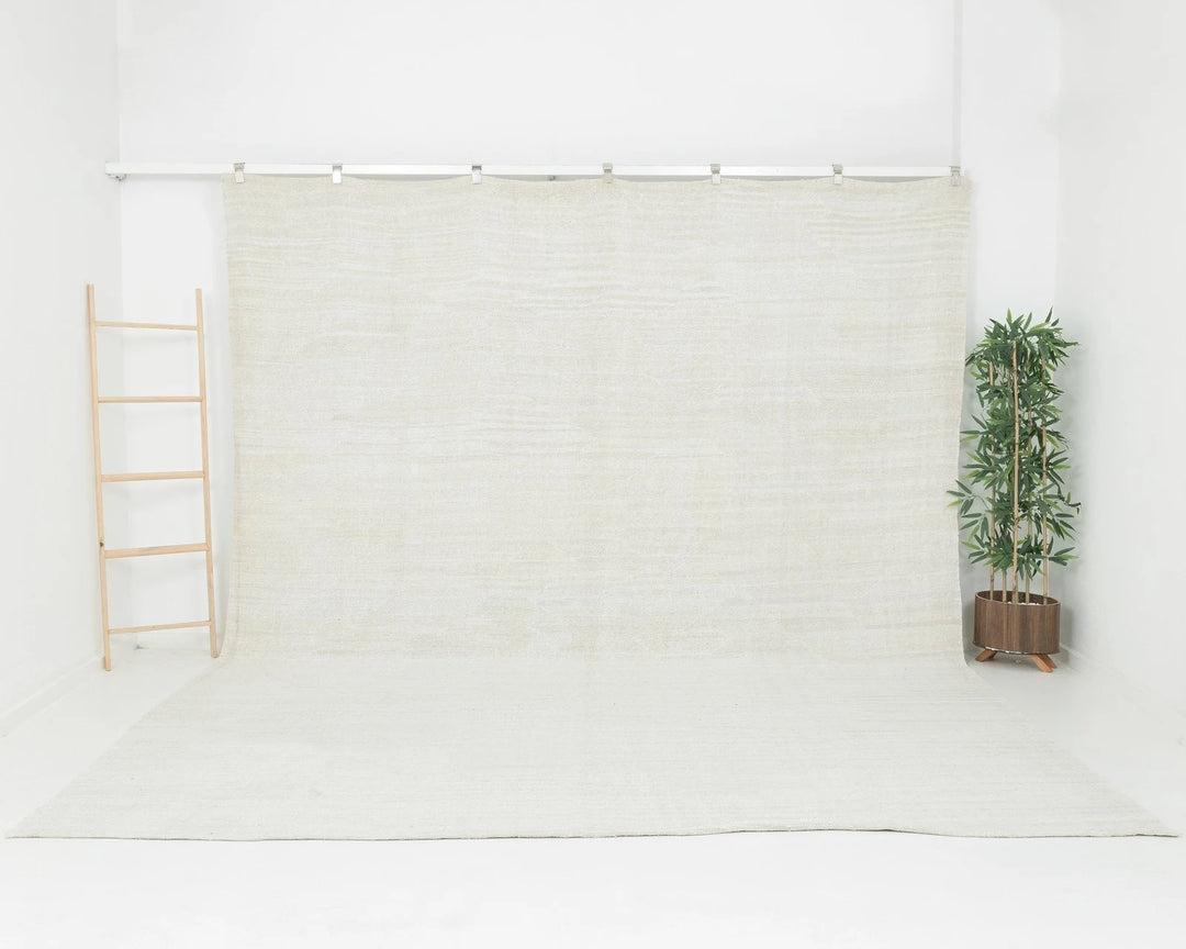 White Turkish Kilim Rug 12' 6" x 9' 11" Flat-Weave | No. VR38835
