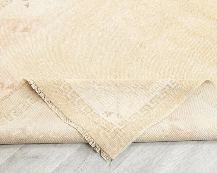 Beige Turkish Oushak Rug 4' x 6' 9" Hand-Knotted | No. VR38860