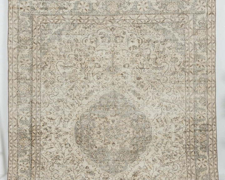 Multicolor Turkish Oushak Rug 6' 10" x 9' 2" Hand-Knotted | No. VR38923