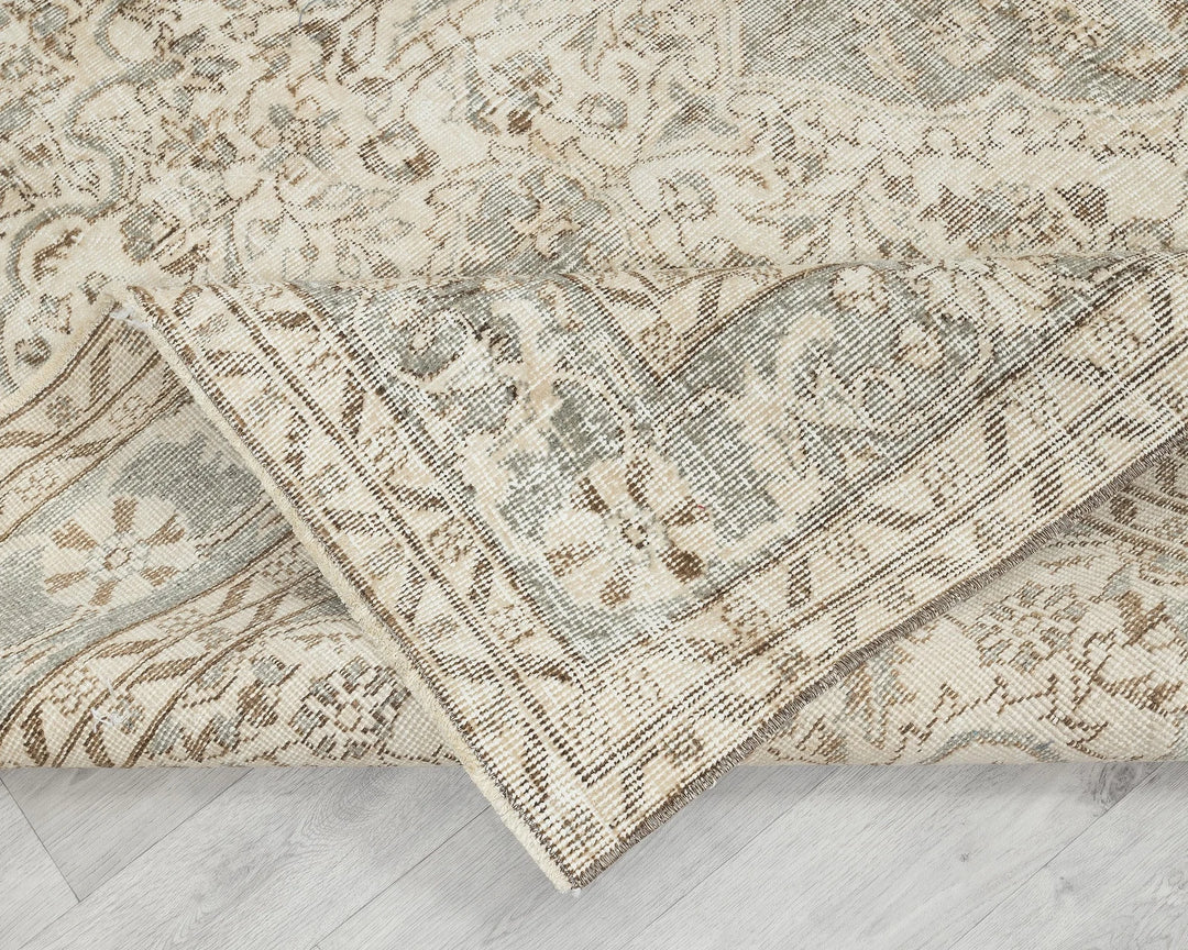 Multicolor Turkish Oushak Rug 6' 10" x 9' 2" Hand-Knotted | No. VR38923