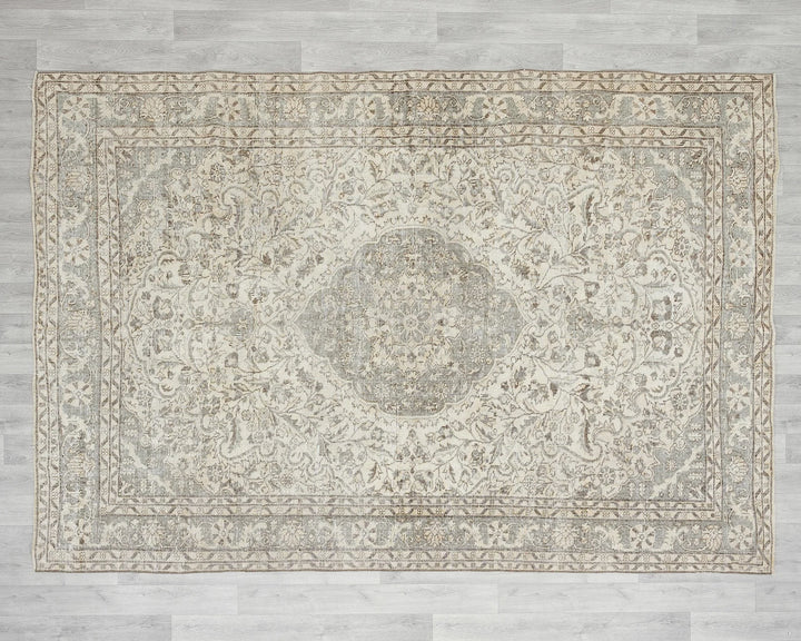 Multicolor Turkish Oushak Rug 6'10" x 9'2" Hand-Knotted | No. VR38923