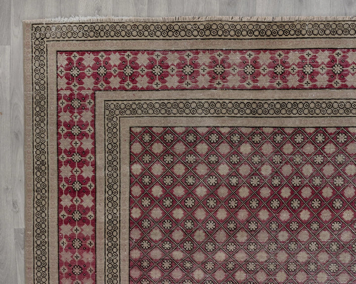Burgundy Turkish Oushak Rug 8' 4" x 11' Hand-Knotted border