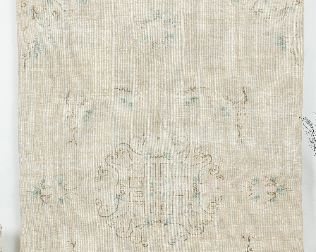 Beige Turkish Oushak Rug 6'1" x 8'10" Hand-Knotted | No. VR39235