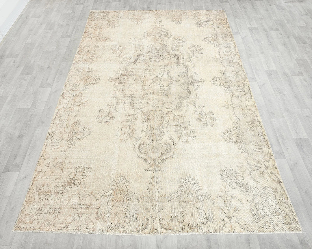 Beige Turkish Oushak Rug 6'9" x 9'10" Hand-Knotted reverse